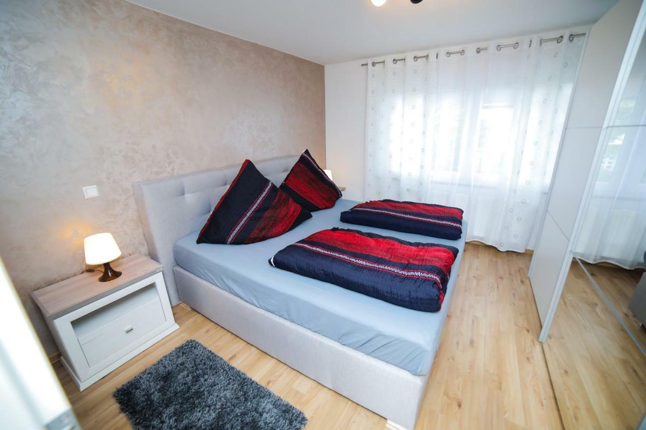 Apartment Claudia Sinsheim Buitenkant foto