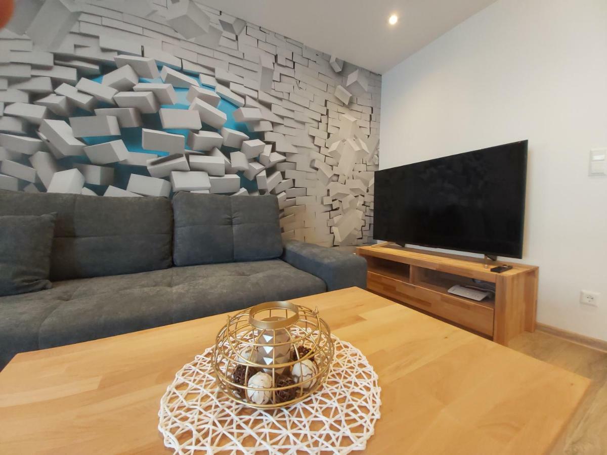 Apartment Claudia Sinsheim Buitenkant foto