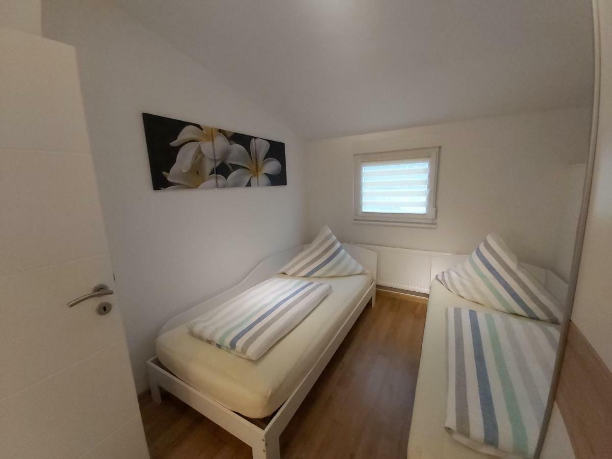 Apartment Claudia Sinsheim Buitenkant foto
