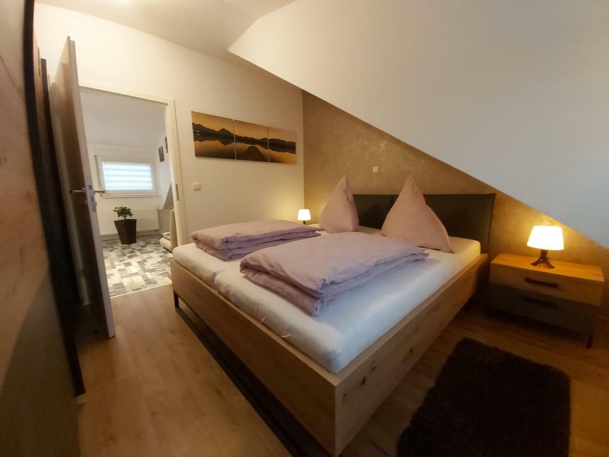 Apartment Claudia Sinsheim Buitenkant foto